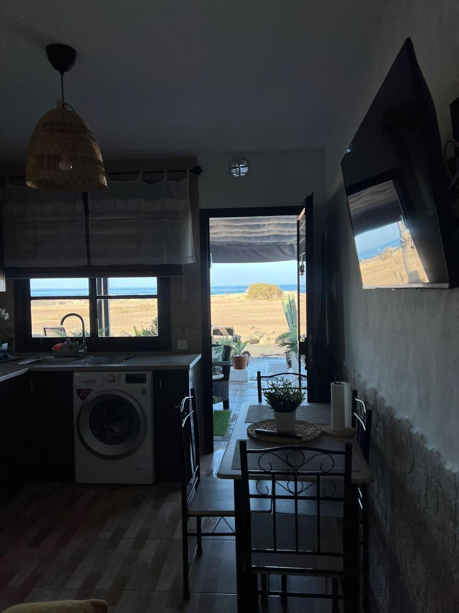 Apartamento Meliyeri1 1ª Linea De Playa Cotillo Kültér fotó
